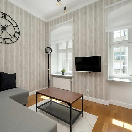 Appartamento Stylish In Near The Old Town By Renters Breslavia