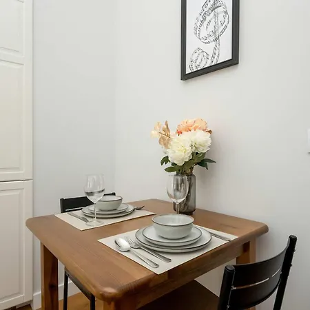 Stylish In Near The Old Town By Renters Wroclaw